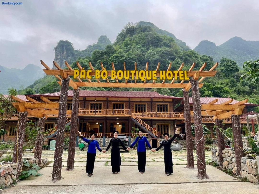 Pac Bo Boutique Hotel