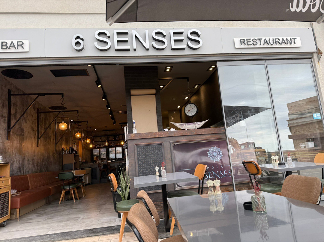 6 Senses