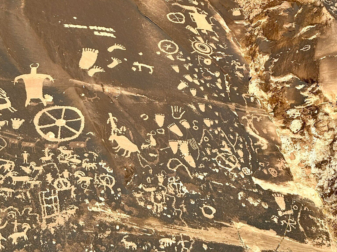 Newspaper Rock Recreation Site-Monticello必去景点
