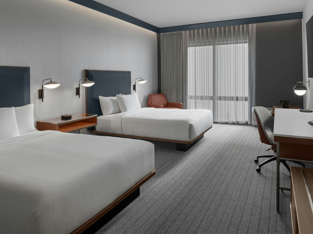Courtyard by Marriott Woodland