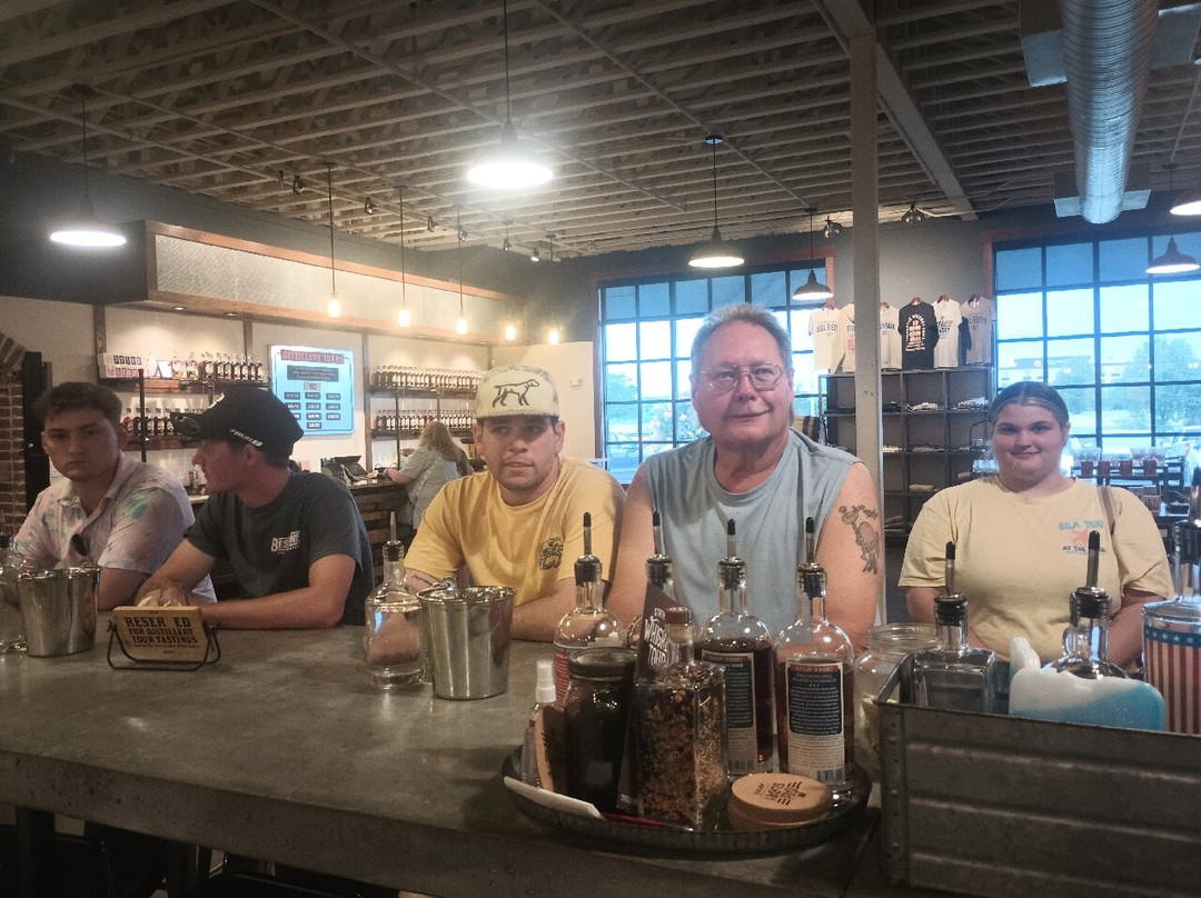 Old Glory Distilling Co.-克拉克斯维尔必去景点