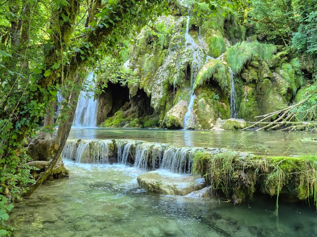 La Cascade des Tufs-Les Planches-pres-Arbois必去景点