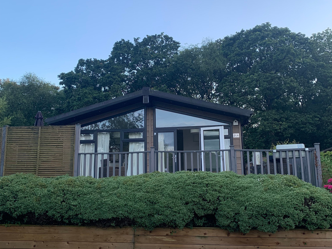 Willow Bay Lodge Escape