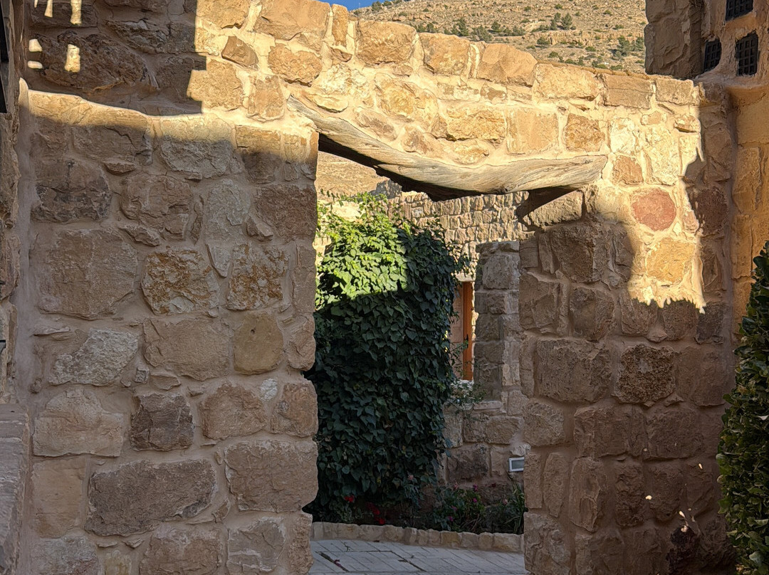 Old Village Resort主图
