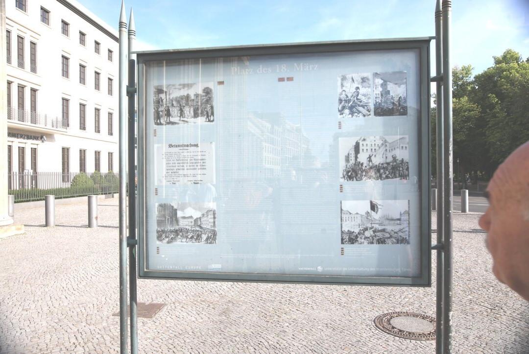 Platz des 18. März-Schoneiche必去景点