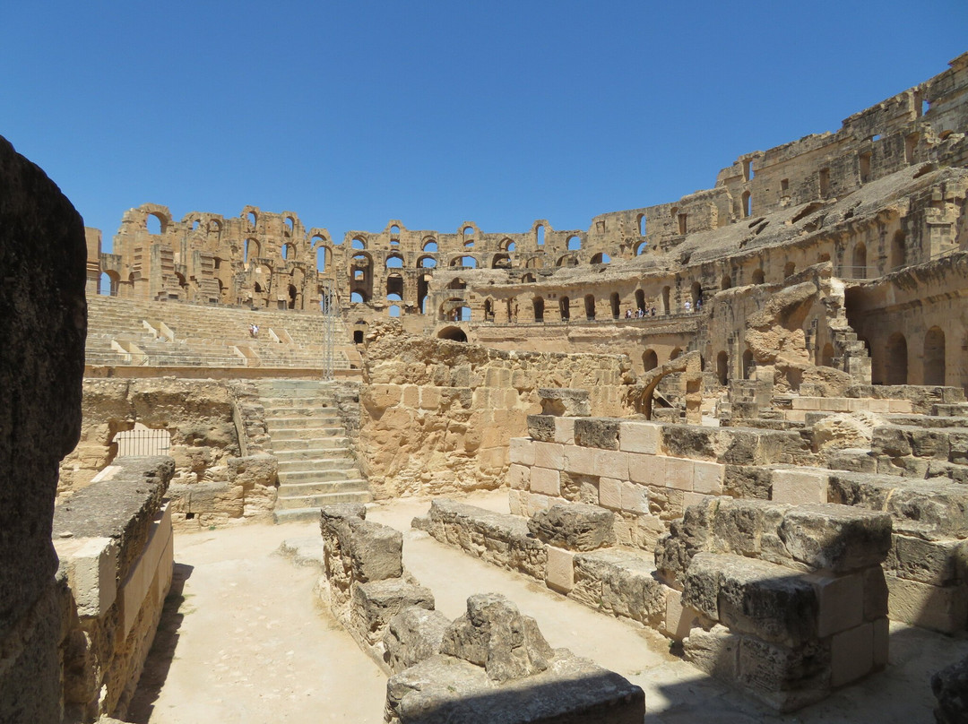 Amphithéâtre D'el Jem-艾尔杰姆必去景点