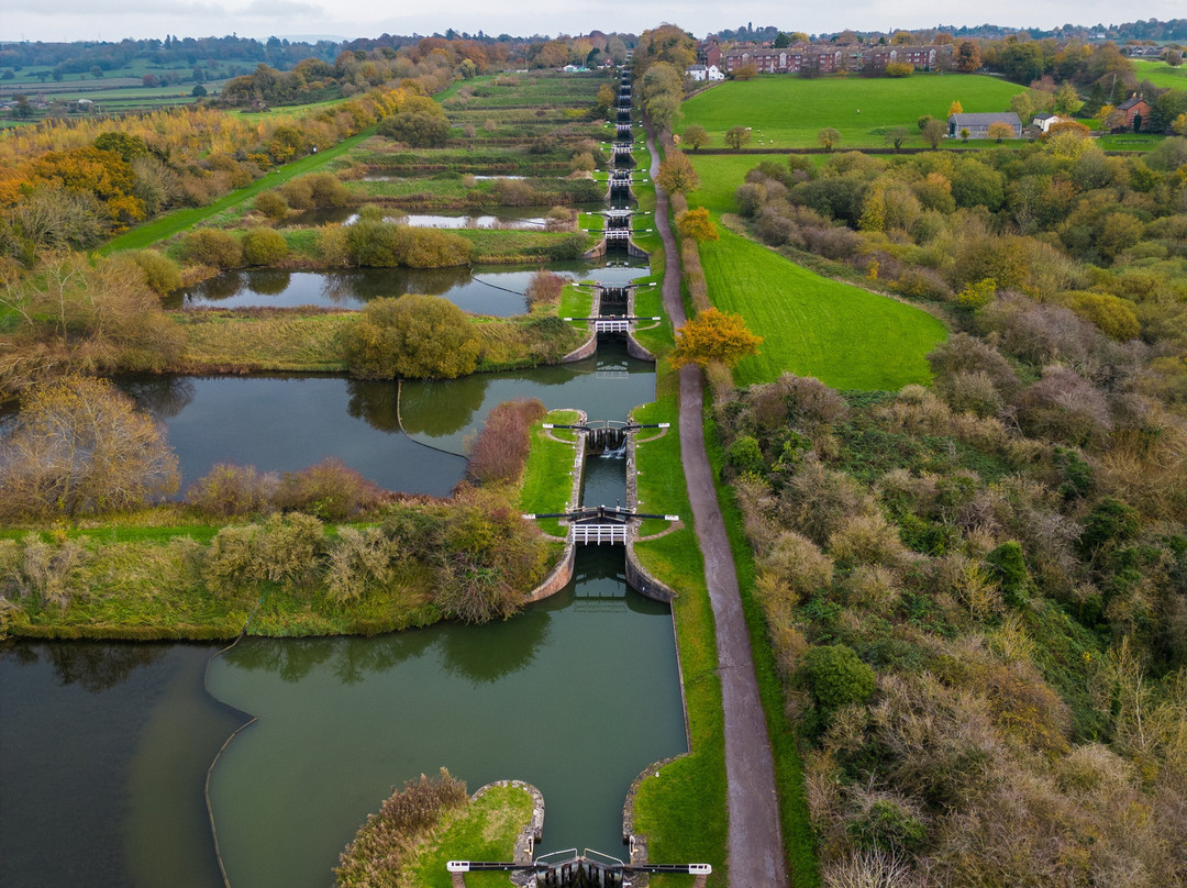 Caen Hill Locks-迪韦齐斯必去景点