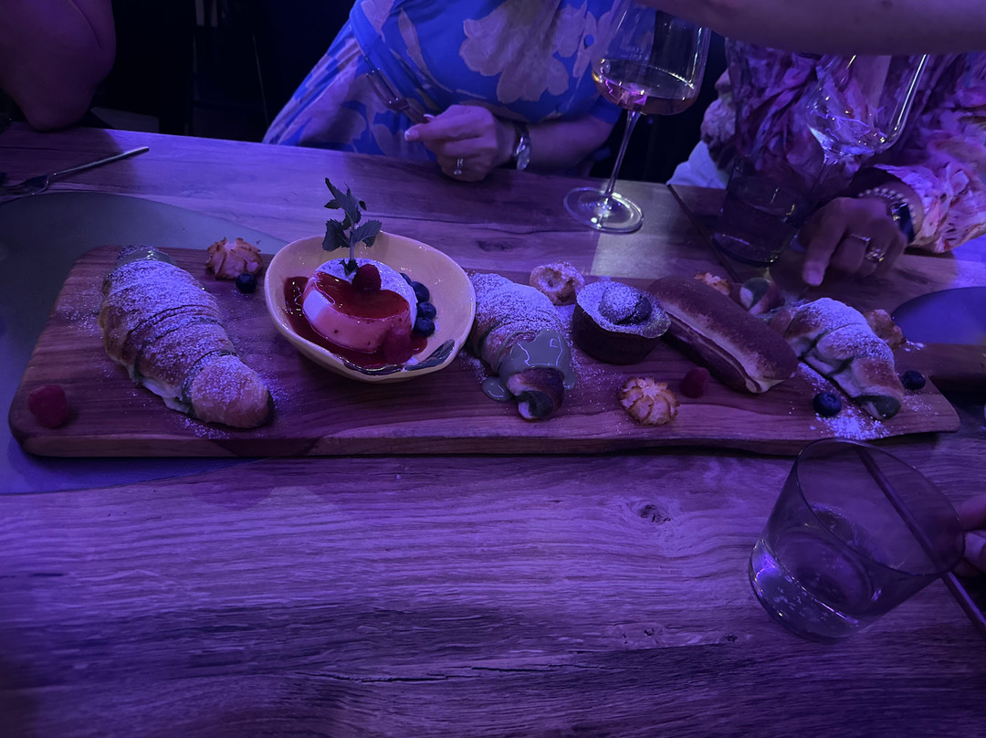 Amore Vino