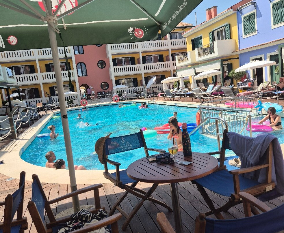Captain Stavros Hotel主图