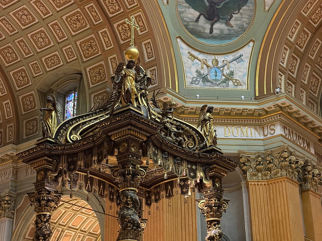 Mary, Queen of the World Cathedral-蒙特利尔必去景点