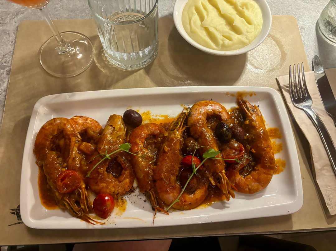 Fluid Bistro & Steak House