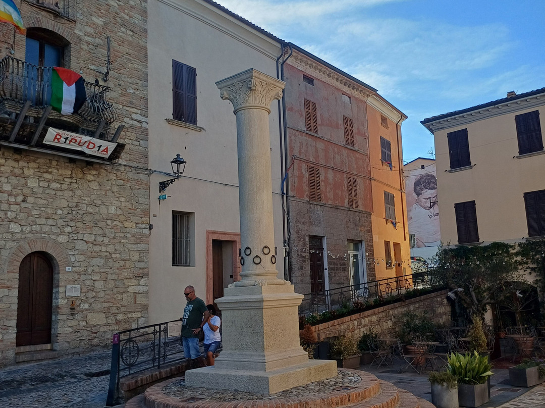 Colonna delle Anella-贝尔蒂诺罗必去景点