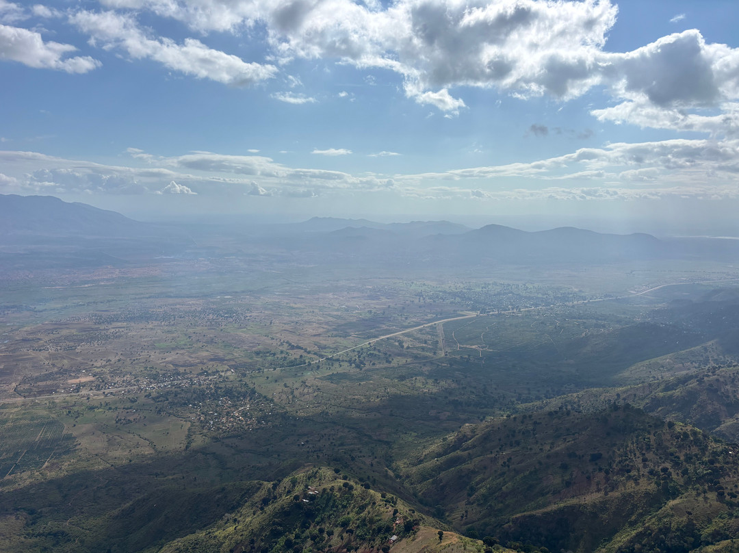 Magamba Eco-cultural Tourism-卢绍托必去景点