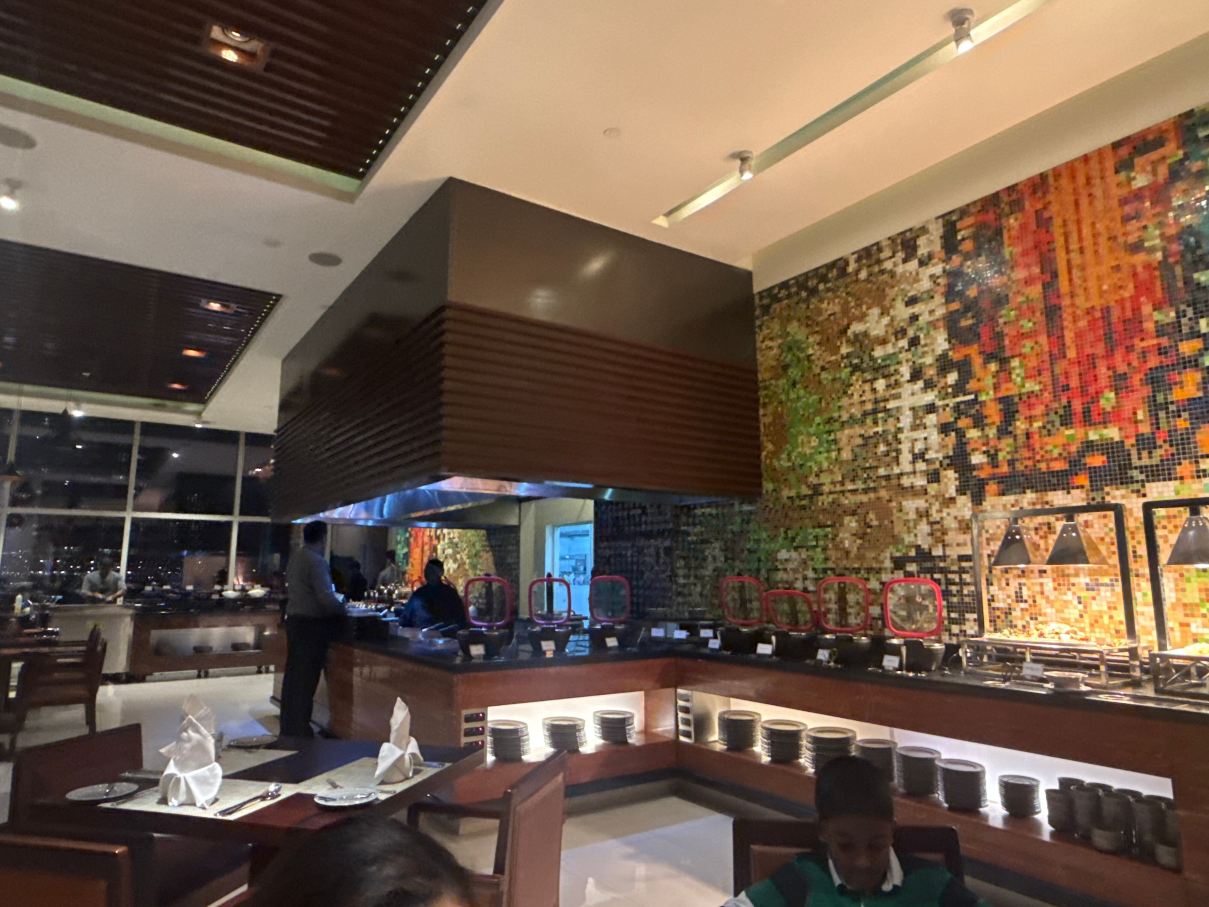 辛纳蒙科伦坡红酒店-旅行者