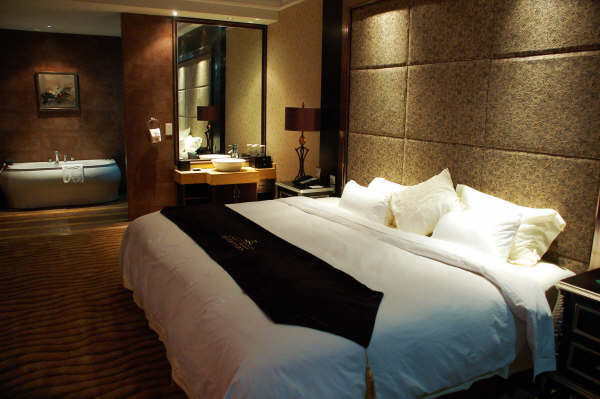 如家精选酒店(青岛五四广场银川西路店)主图