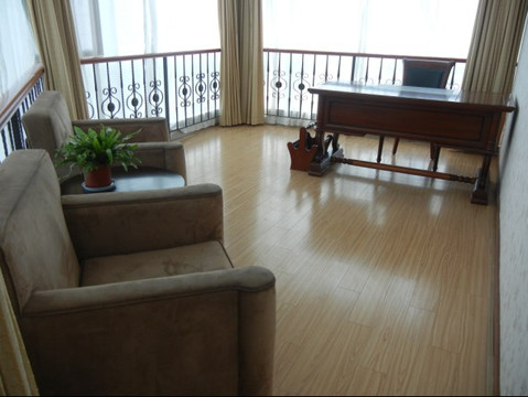 四季花园酒店主图