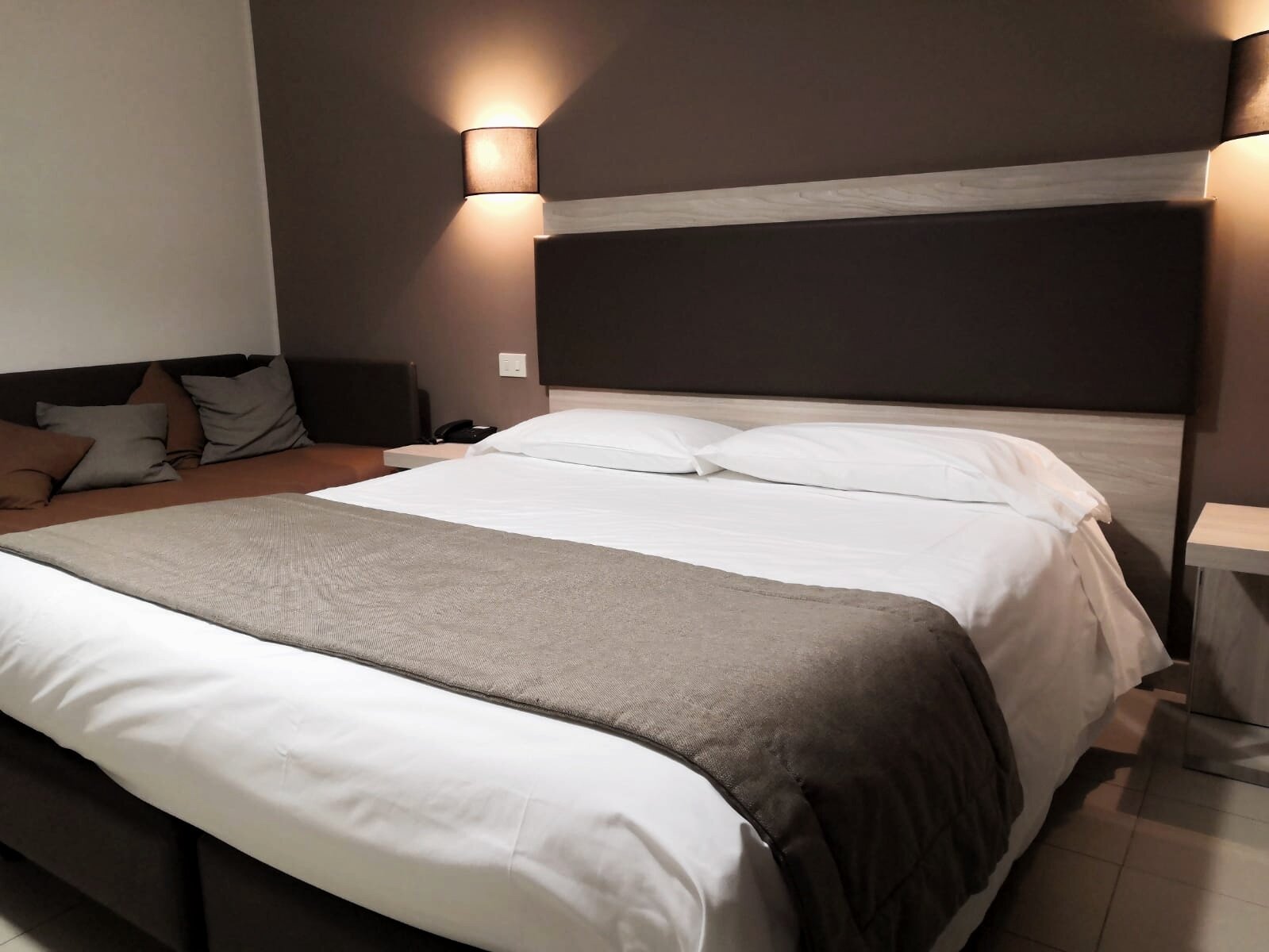 Albergo Tevere-官方