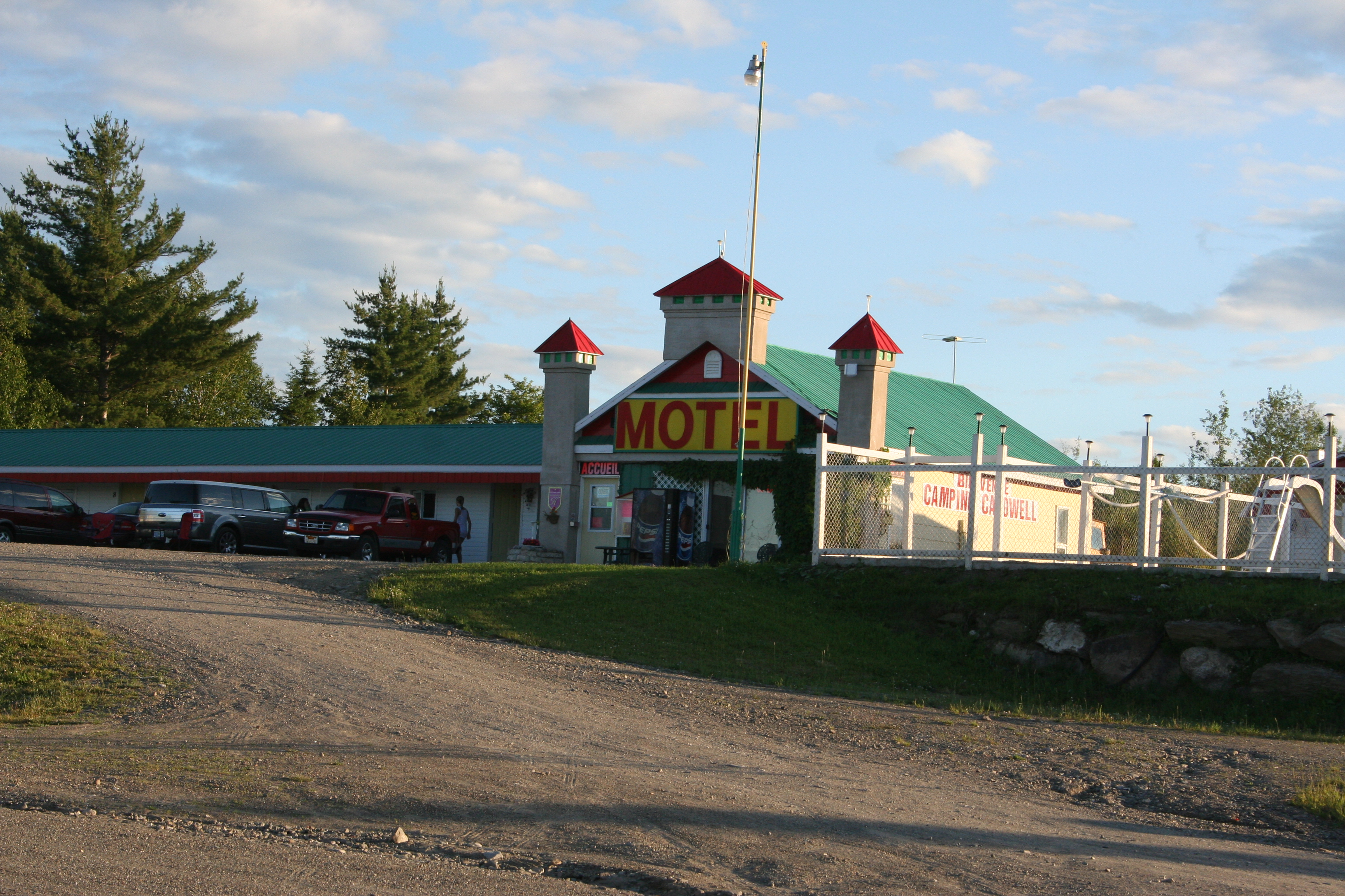 Motel Camping Caldwell-客卧