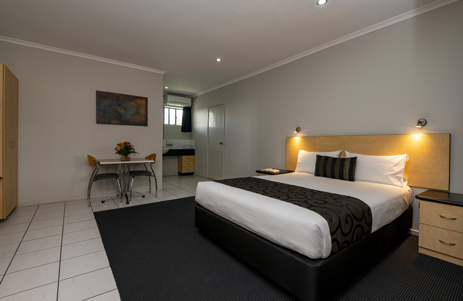 阿拉若汽车旅馆-官方