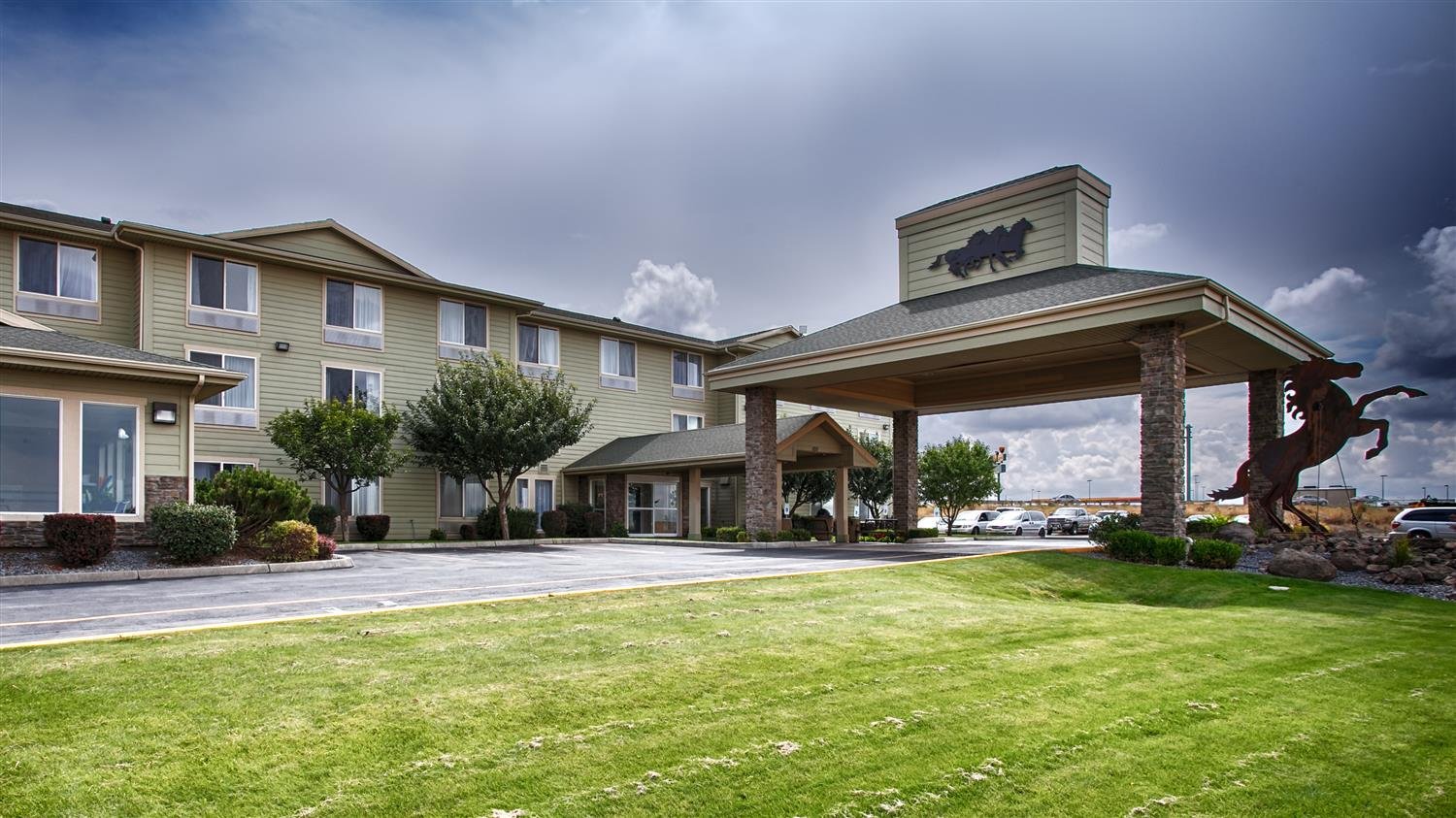 Best Western Bronco Inn-官方