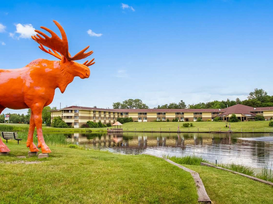 SureStay Plus By Best Western Black River Falls主图