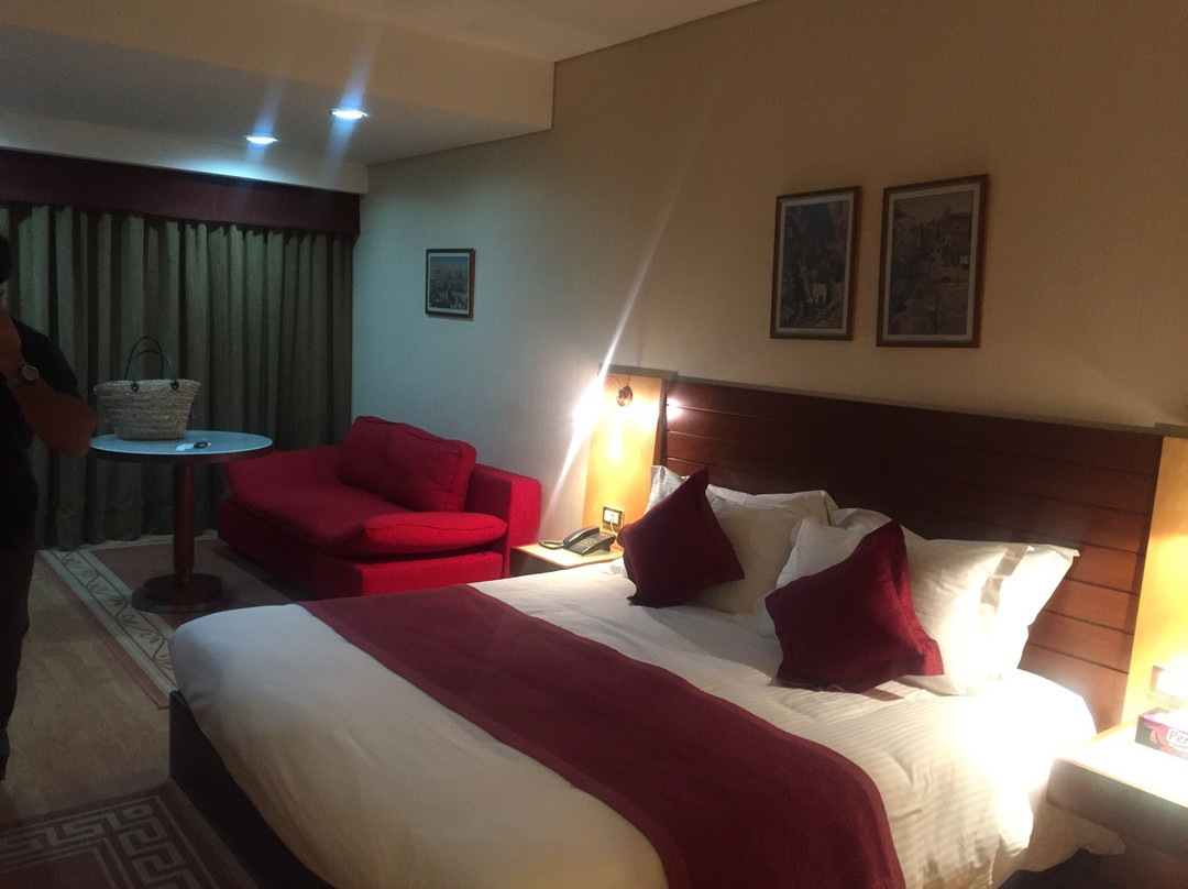 Hadath酒店住宿-Monteverde Hotel