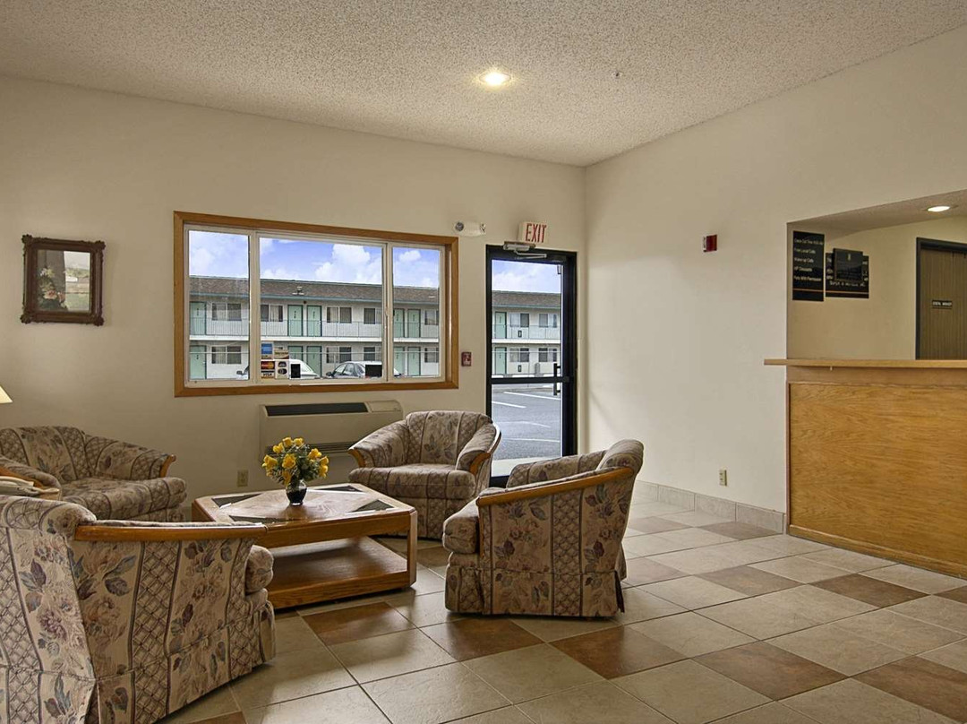 Super 8 by Wyndham Pendleton