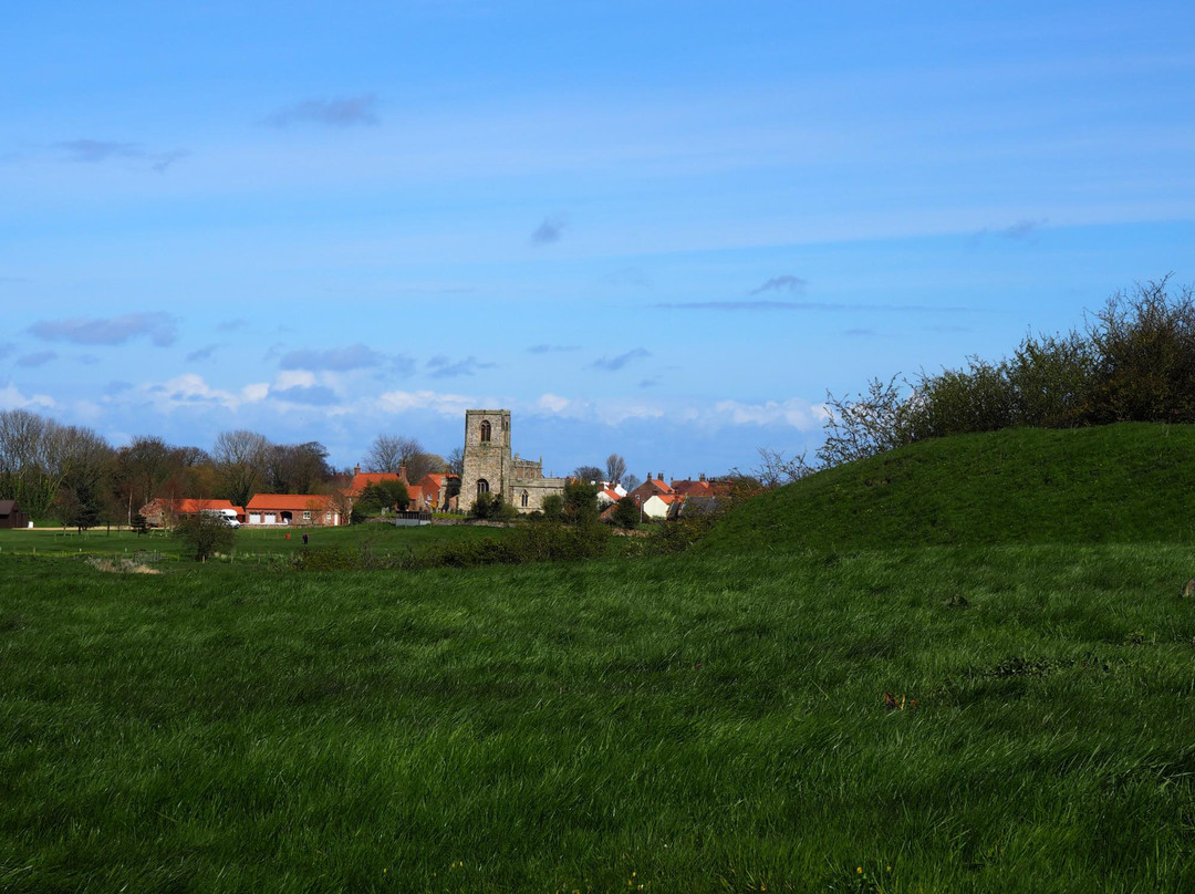 Skipsea Castle景点图片