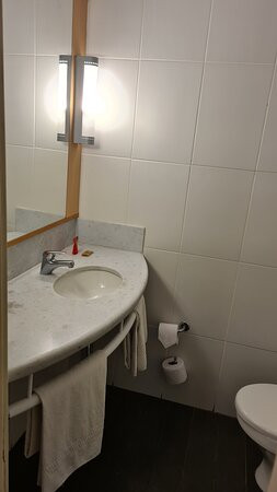 宜必思巴卡巴尔酒店主图