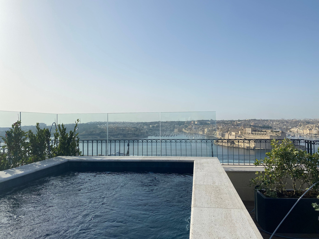 The Gomerino Hotel主图