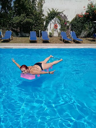 Dimitra's Apartments主图