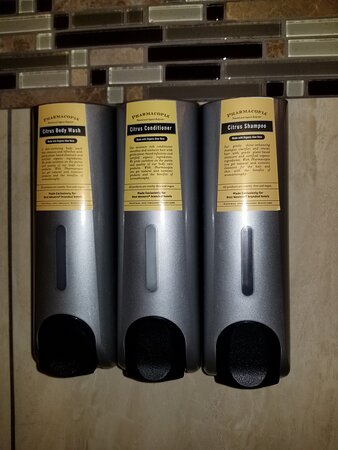 Best Western Plus Moosomin Hotel-浴室