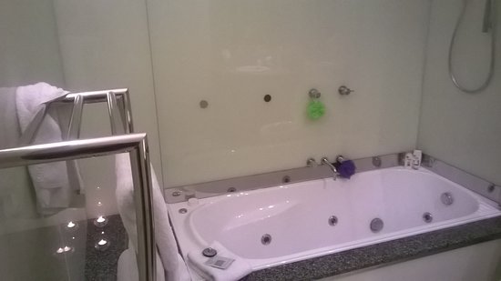 Rhyll Haven Luxury Accommodation-浴室