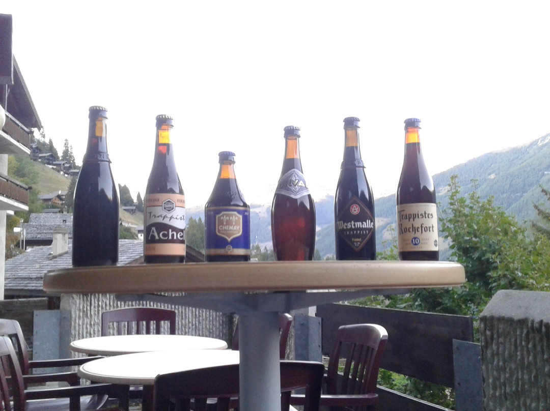 Grimentz餐馆和美食-Bar Domino