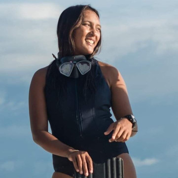 Freedive with Agatha-公主港必去景点