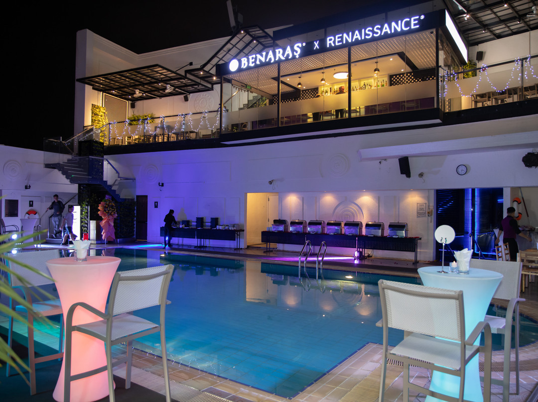 Benaras Heights - Fiery Tandoor & Rooftop Bar