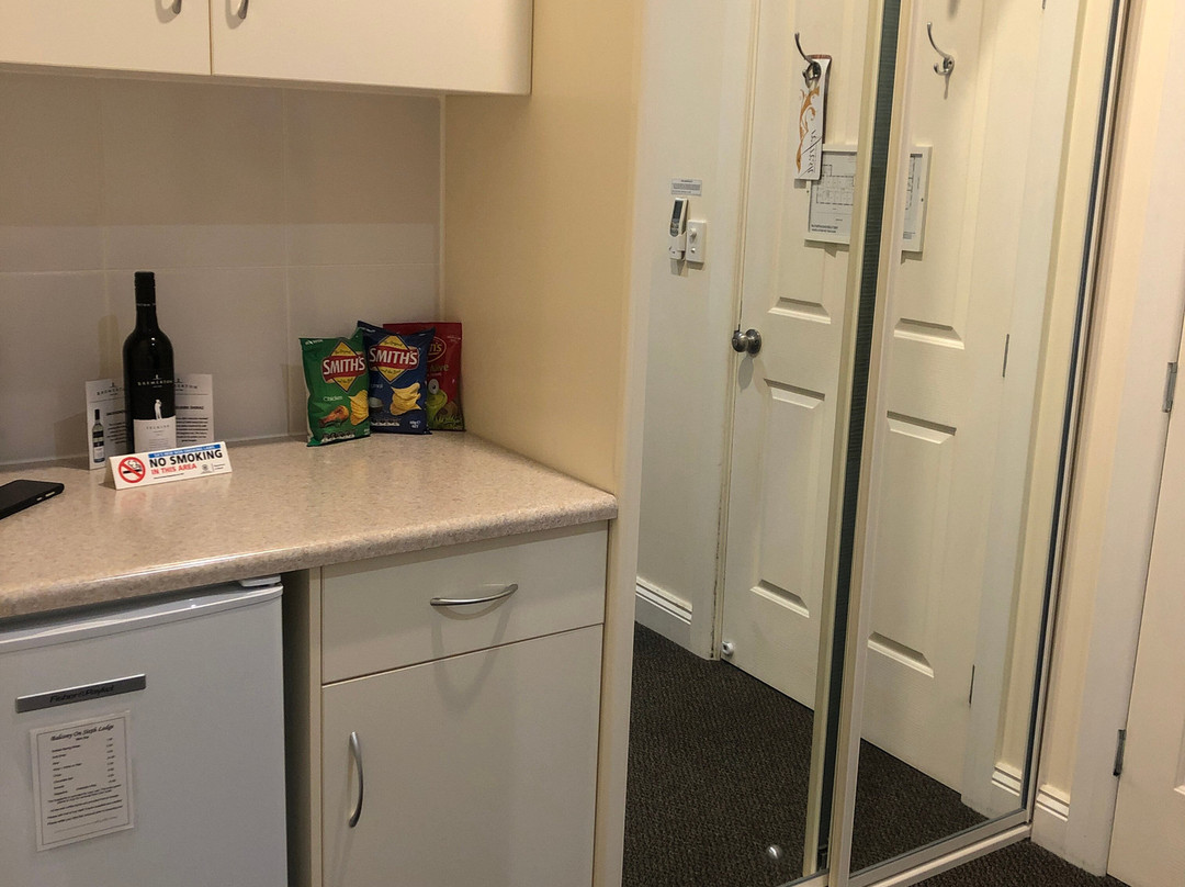 第六小屋阳台住宿主图