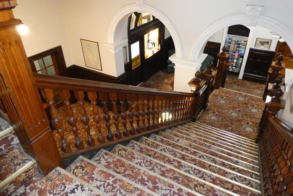 The Empire Hotel主图