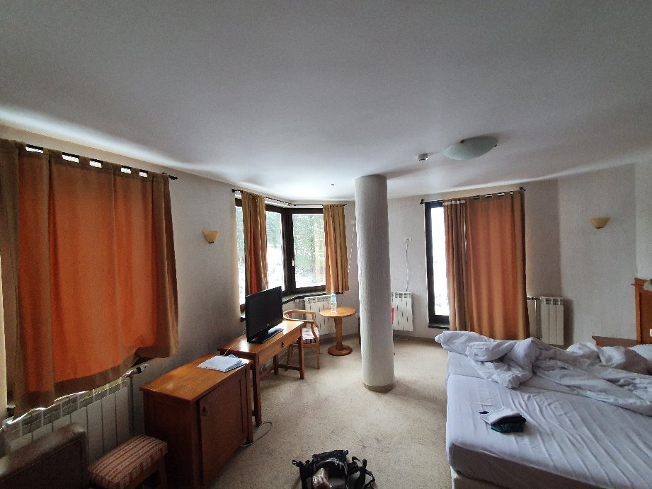 Alpine Hotel-官方