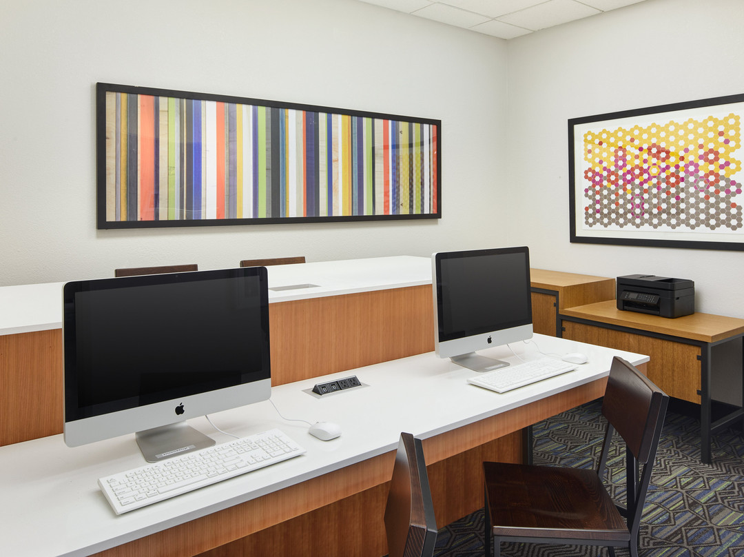 Holiday Inn Express & Suites Port Richey By IHG主图