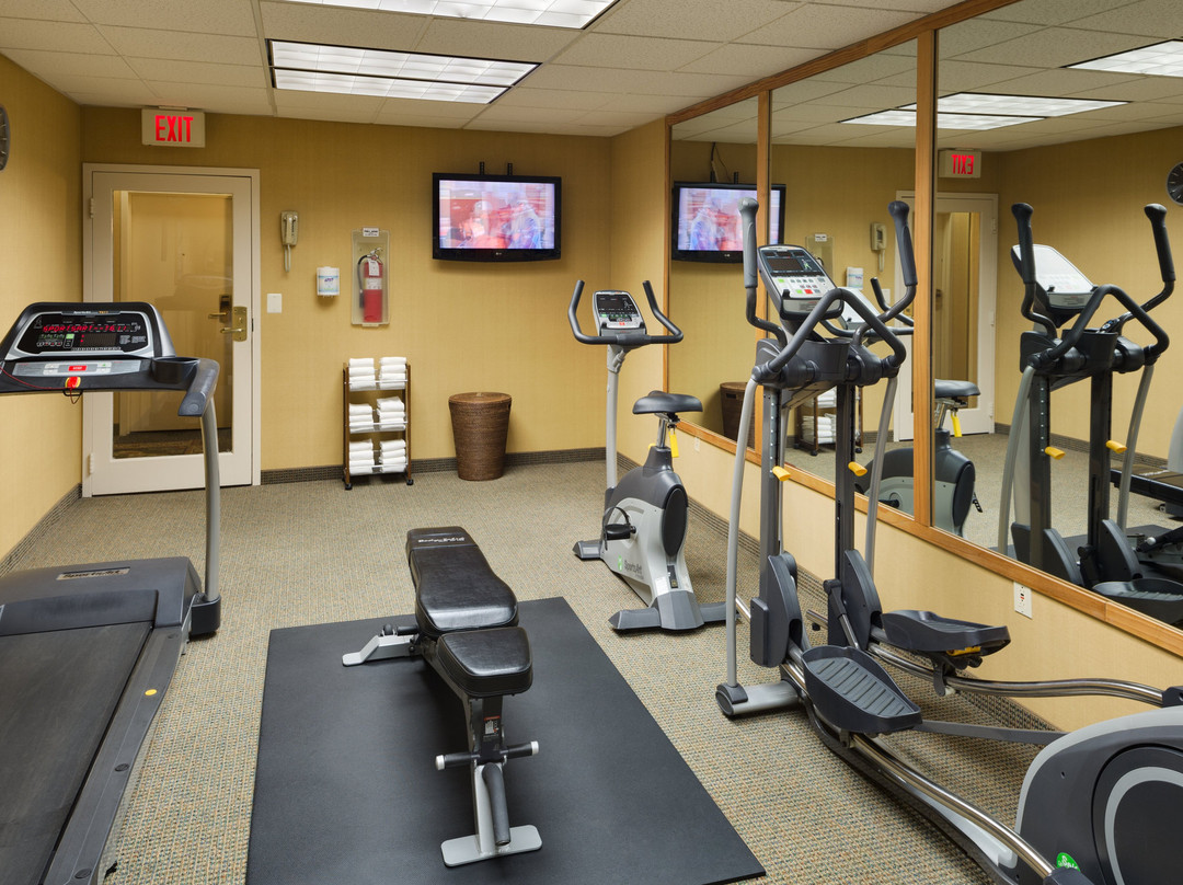 Holiday Inn Express Southington by IHG主图