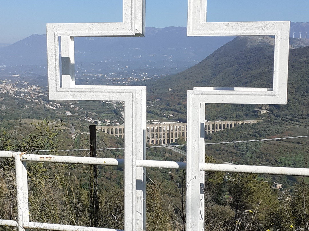 Santuario di San Michele Arcangelo e Santa Maria del Monte景点图片