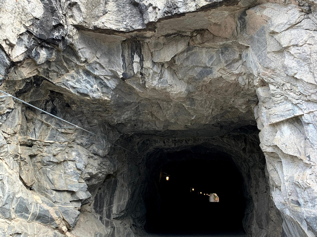 Wapama Falls-优胜美地国家公园必去景点