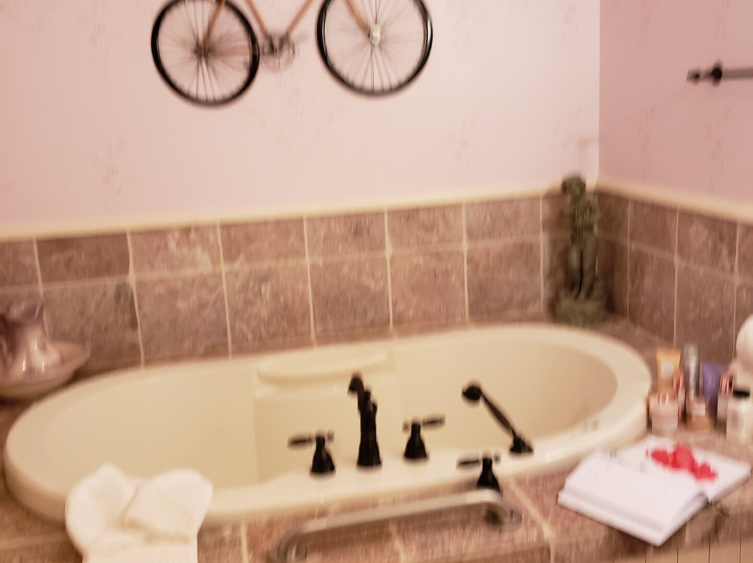 Round Barn Farm主图