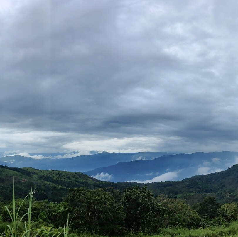 Ilaveezhapoonchira景点图片