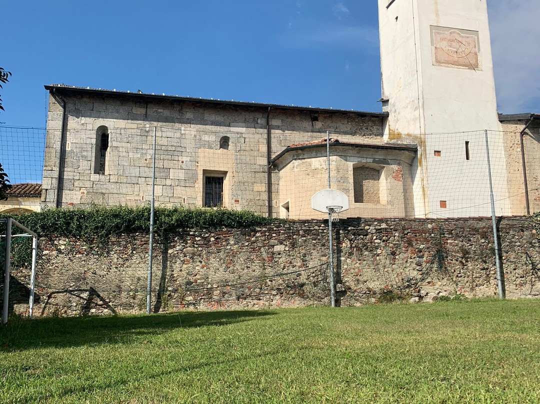 Chiesa di San Giorgio-Agrate Conturbia必去景点