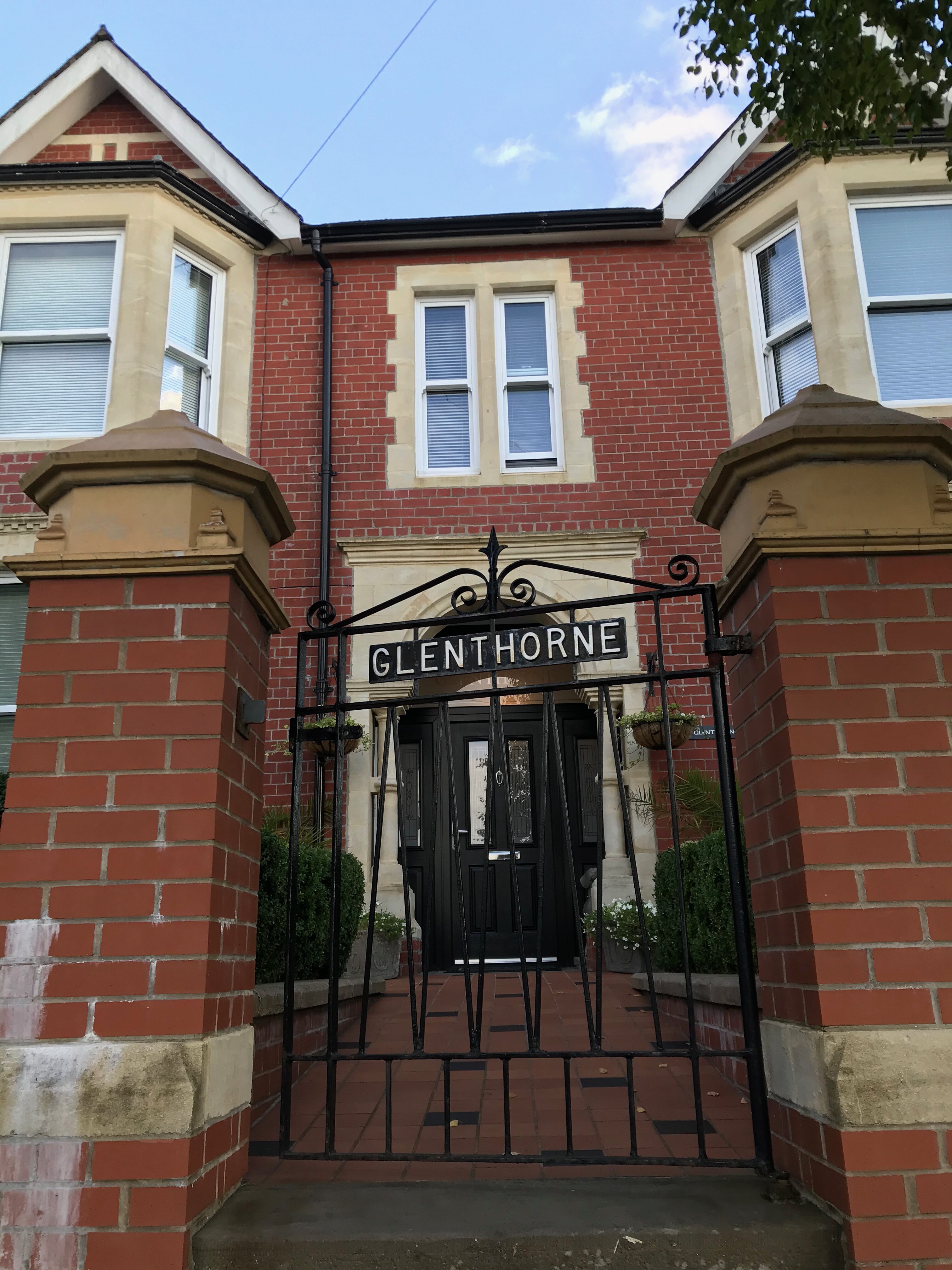 Studios at Glenthorne-官方