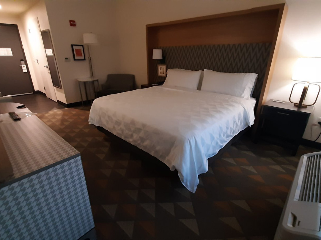 Holiday Inn Joplin By IHG主图