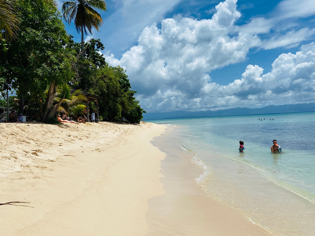 Anse du Souffleur-Port-Louis必去景点