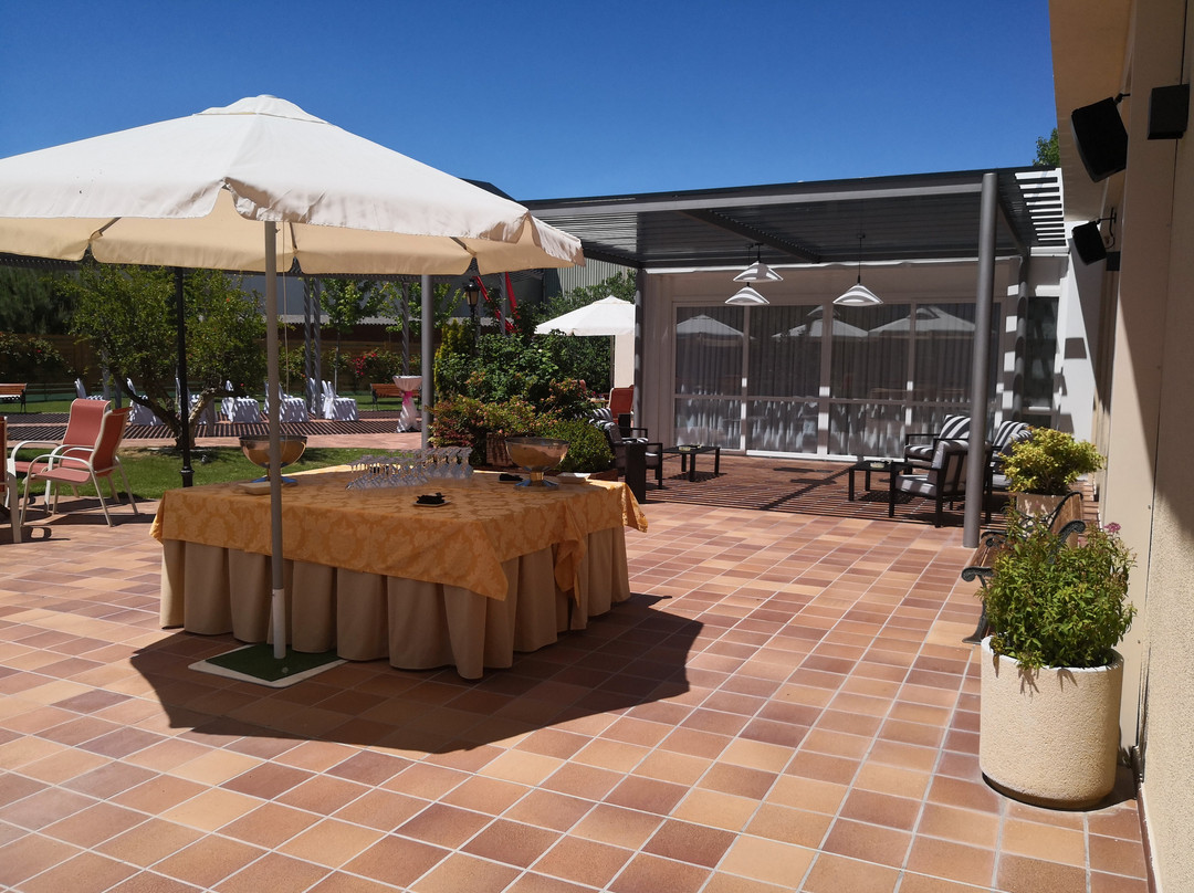 Hotel Fray Sebastian主图